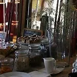 埃斯卡勒之家旅馆 3* 布吕马特