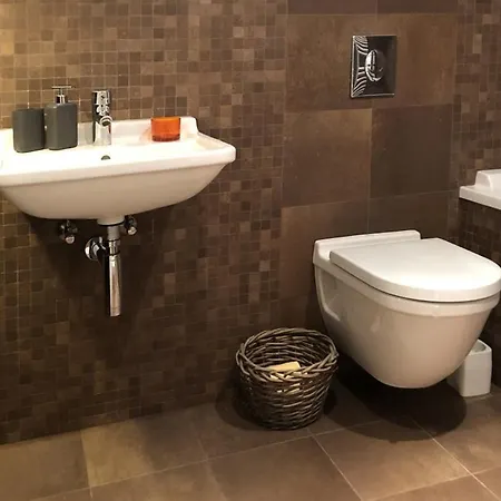 埃斯卡勒之家旅馆 招待所 布吕马特