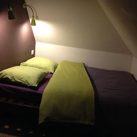 Les De L'escalier Pensionat 3*